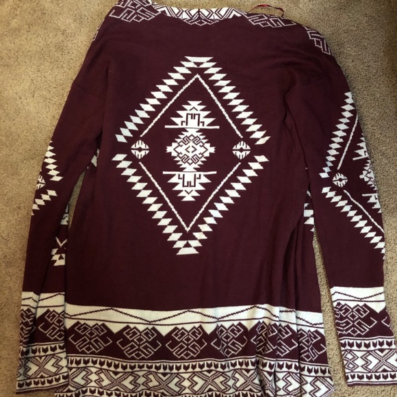 Patterned Cardigan - Picture 3 of 4